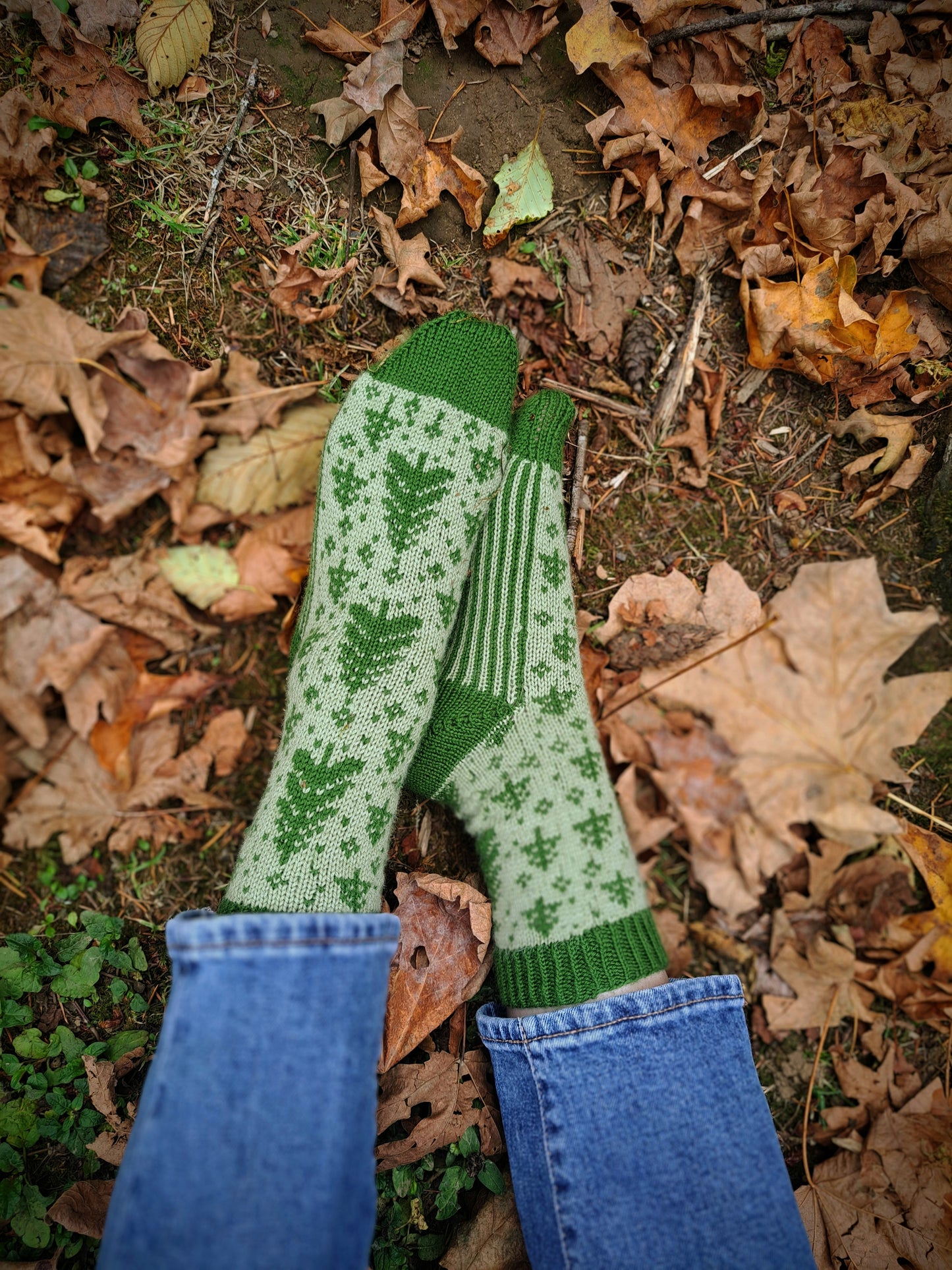 Tree-t Yourself Socks/ Mid-Calf Knitting Pattern