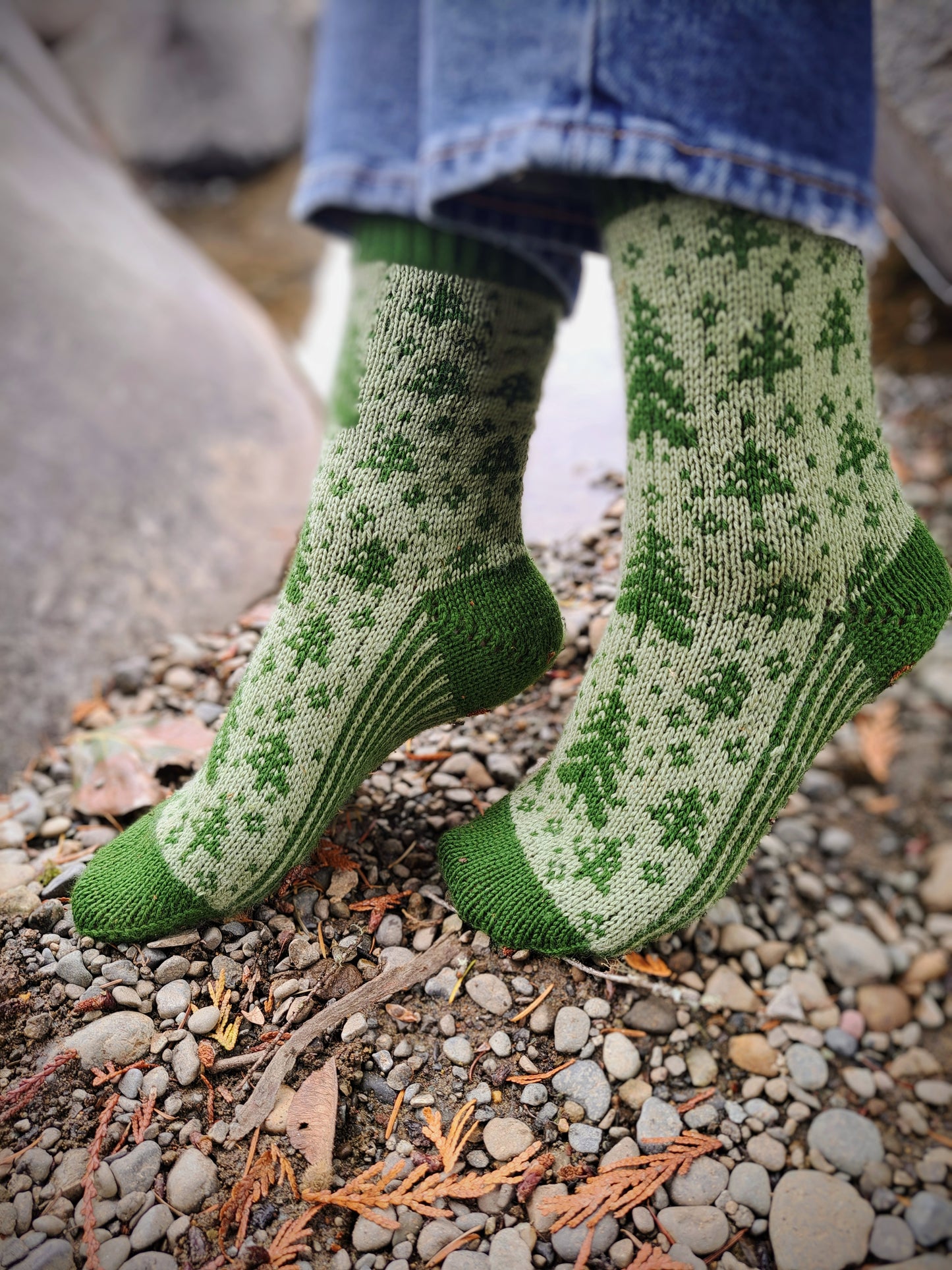 Tree-t Yourself Socks/ Mid-Calf Knitting Pattern